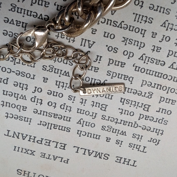 Goldtone Chain Necklace Dynamite - Picture 4 of 6